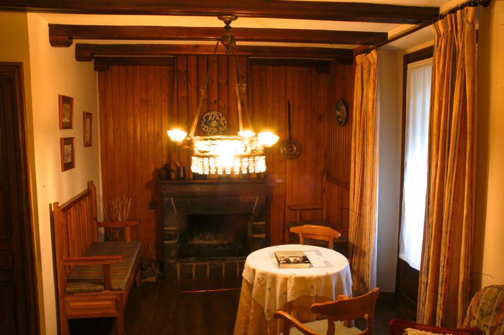 Hotel Casa Frauca Sarvisé Zewnętrze zdjęcie